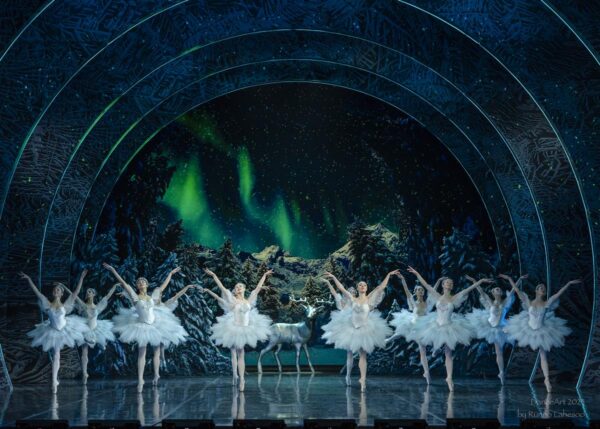 Visuaalselt v&otilde;rgutav vaatem&auml;ng