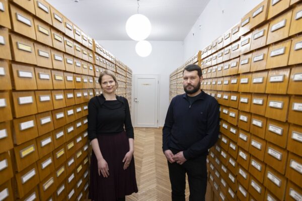 Jaan Kaplinski nimelise stipendiumi pälvisid Beatrice Veidenberg ja Mihhail Trunin