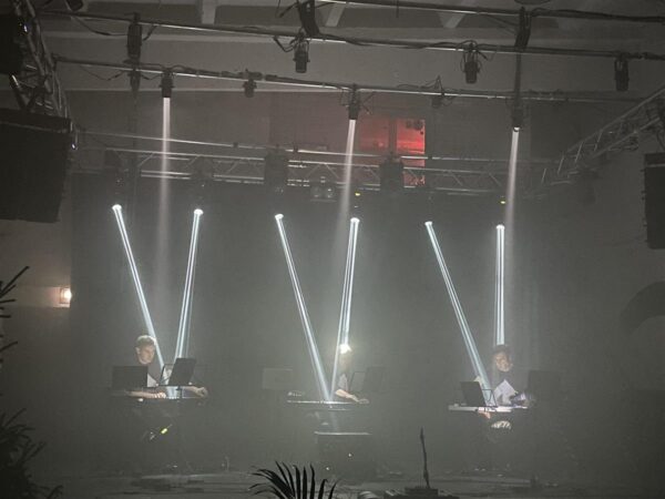 Lõpuks ometi toimub midagi