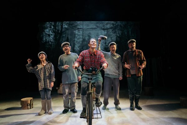 Teater m&otilde;tlevale inimesele