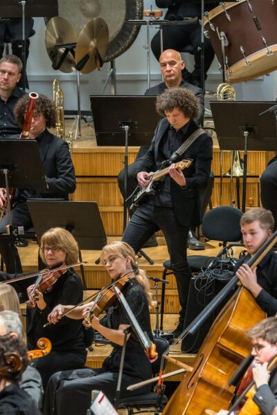 Rohkem elavat muusikat elavatelt heliloojatelt