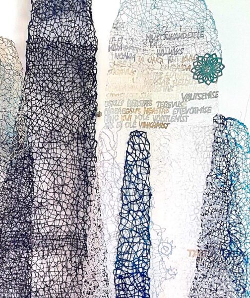 Hop galeriis avatakse tekstiilikunstnik Aune Taamali näitus “Tigu, kes ronib Fuji mäele, aeglaselt…”