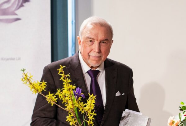 Jaan Krossi auhind Rein Veidemannile