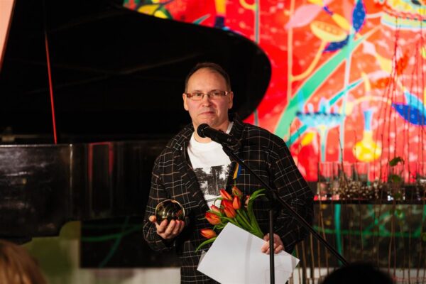 Romaan kui elavhõbe