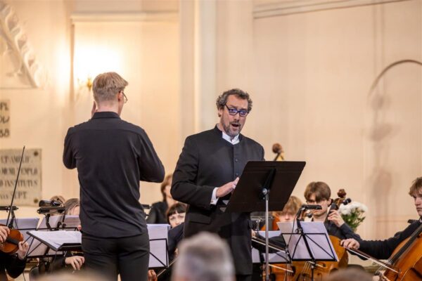 Lenda üles kurbtusest