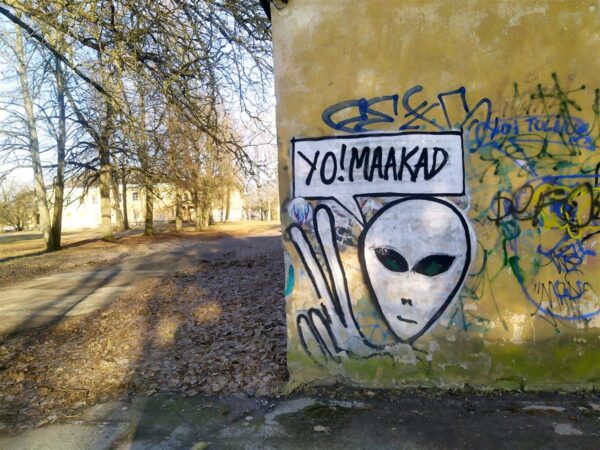 Üks tont käib ringi mööda Utoopiat