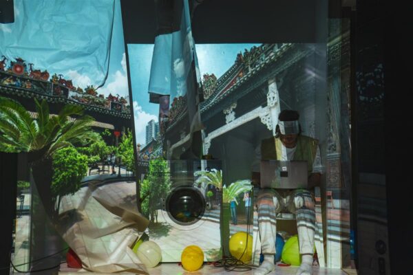 Sous le soleil ehk igal asjal on koht p&auml;ikese all