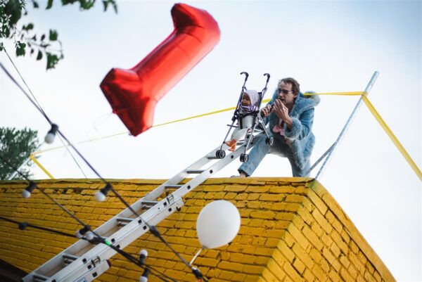 Muusikapidu industriaalsete torumagistraalide vahel