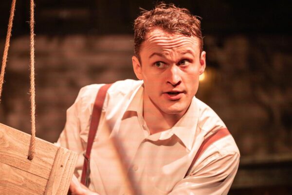 Kui terve maailma mahtus &uuml;hele roostetanud ankrule