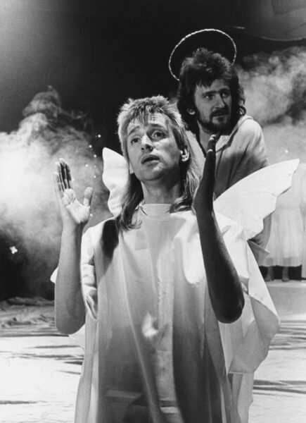 Süldist sõja soojendusesinejani