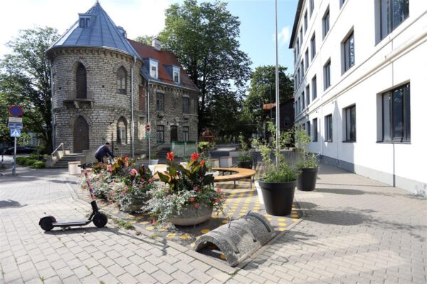 N&otilde;mme kohtumine moodsa ruumikultuuriga