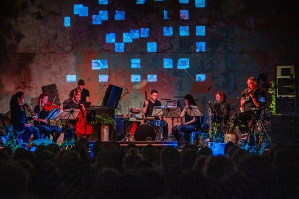 Kas klassikalise muusika kontserdil peaks saama tantsida?