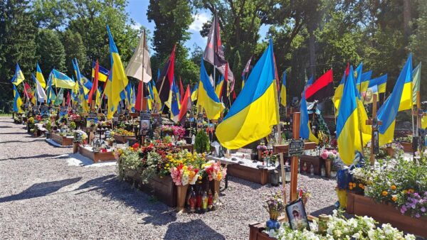 Vapper imeilus südantmurdev Lviv