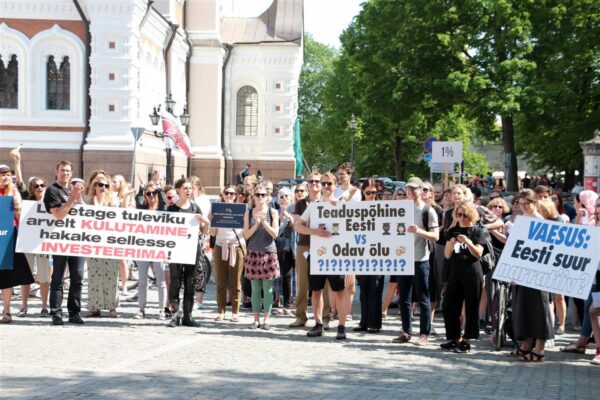 Teadus ja aktivism: sobimatu v&otilde;i vajalik kooslus?