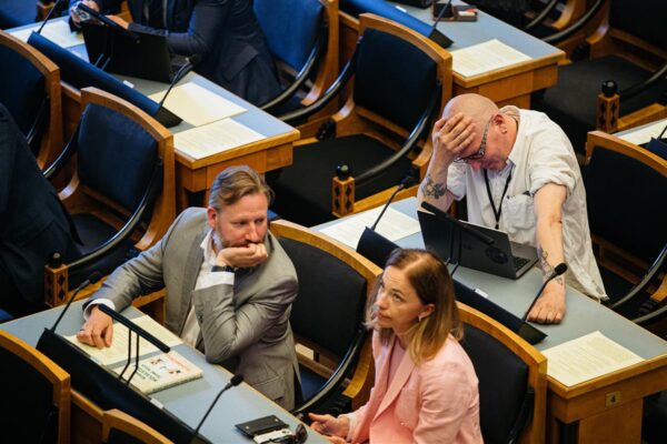 Eesti poliitika globaliseerumise ja uue k&uuml;lma s&otilde;ja ajastul