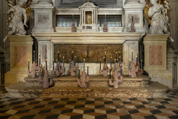 Tontide, n&auml;kkide ja masinate vahel &ndash; kunstiaasta 2024