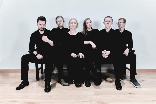 Uus muusika tagasi- ja edasivaatavalt