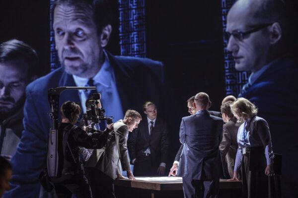 Netflix Eesti Draamateatri laval