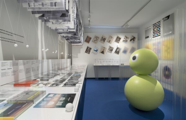 Pea k&auml;ib ringi ja silmad l&auml;hevad punni nagu Kizool!