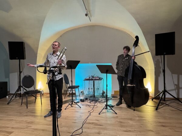 Tonaalsed ühishetked ja kuulamise julgus