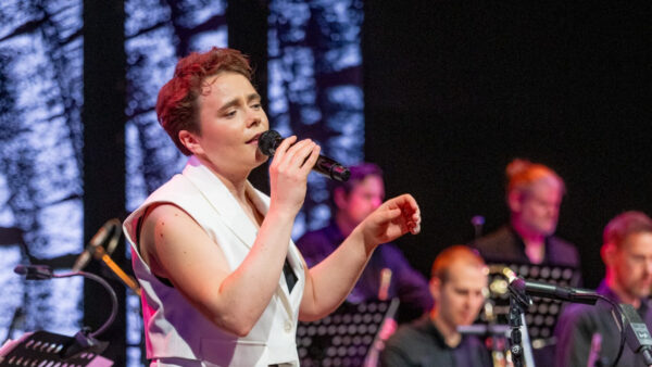 Džäss sobib hästi raskete teemade kajastamiseks