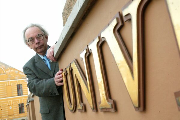 Filosoof peab teadma midagi muud ka