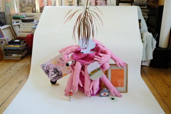 Liisa Kruusmägi, Helmi Arrak ja Krõõt Kukkur Tartu Kunstimajas