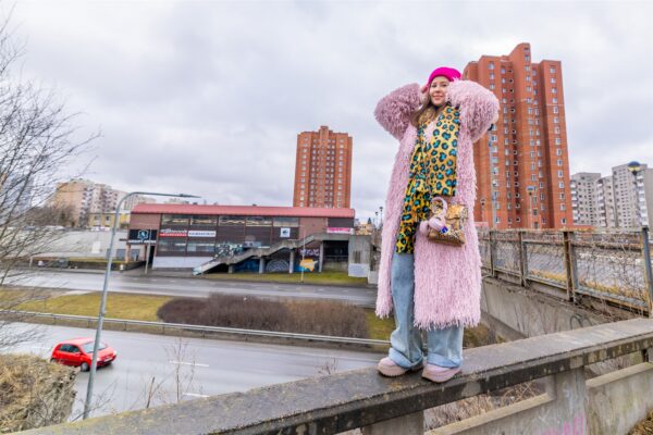 Mis Svetale radikaalne, on Z-generatsioonile rahulik mõtisklus?