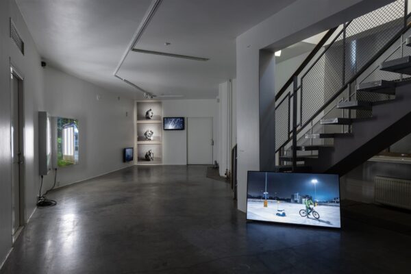 Kui nuga libiseb ja l&otilde;ikab sisse reaalaega