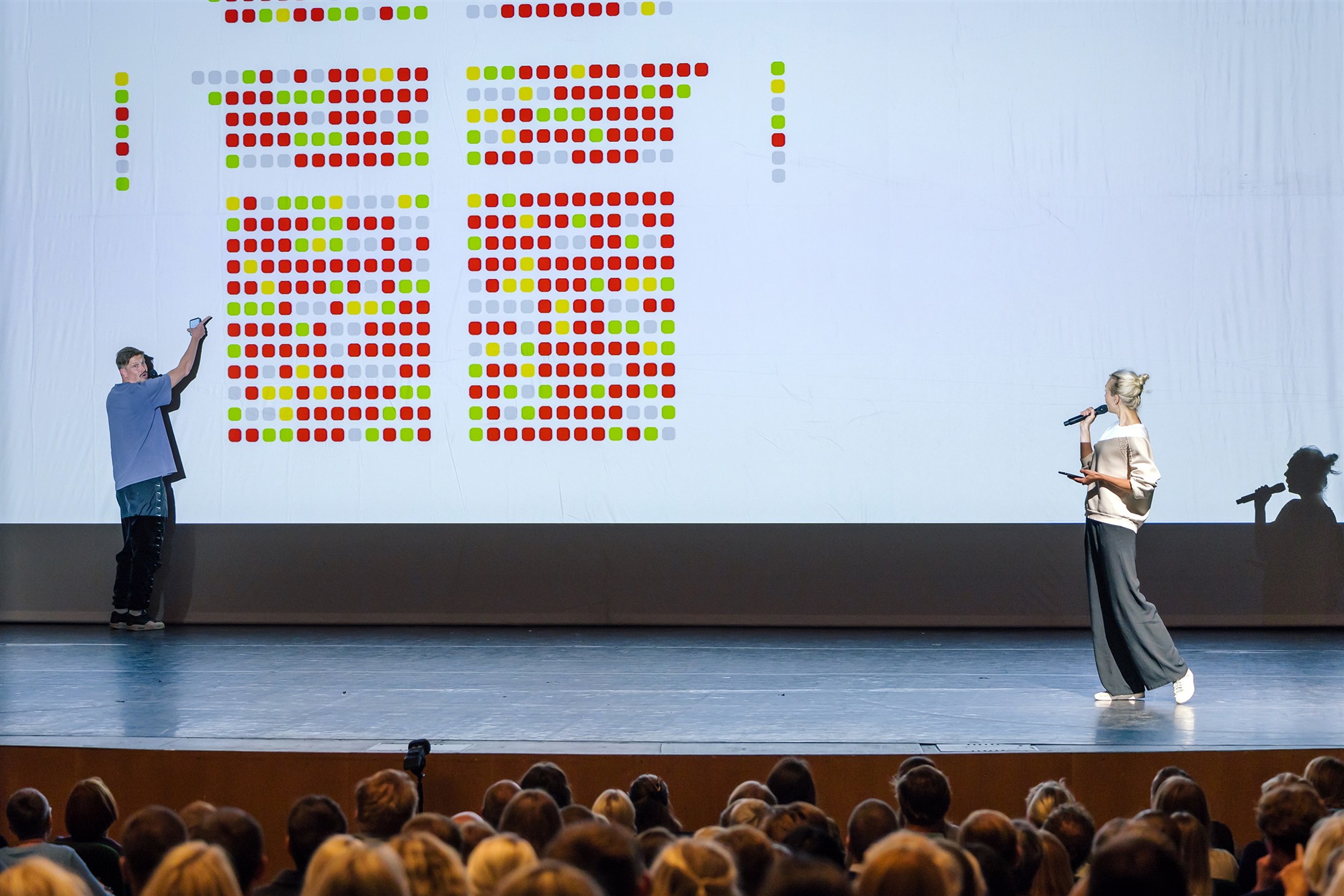 Kinoteatri uue sarja risk, rõõm ja rutiini murdmine