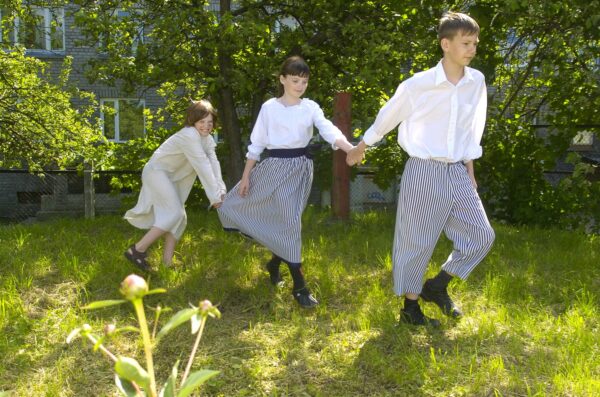 Kuhu raha, sinna h&auml;&auml;l