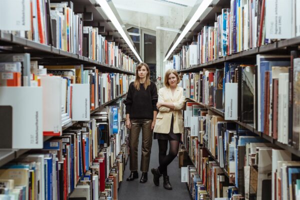 K&uuml;mme numbrit k&uuml;lmemas toonis