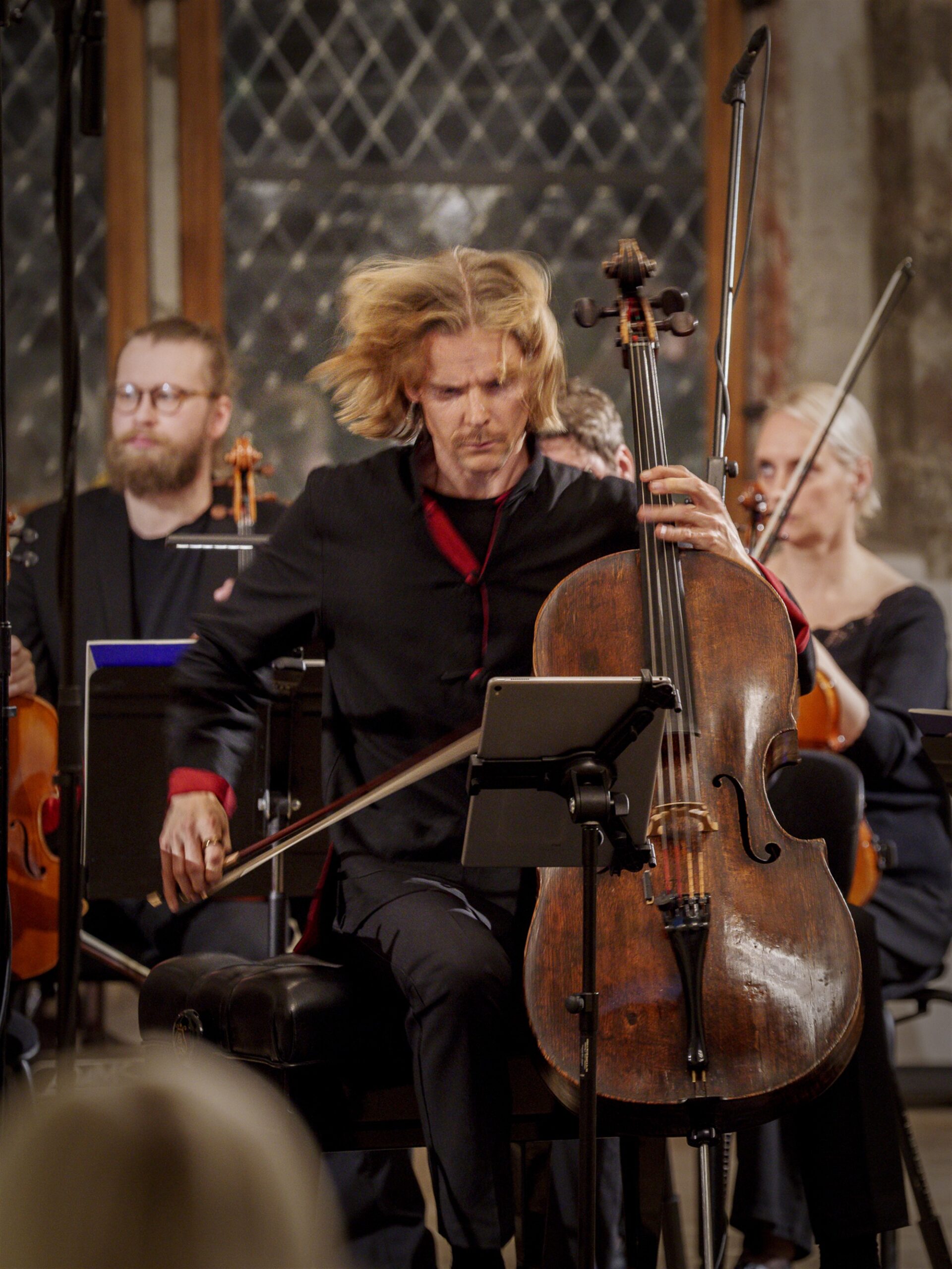 Unenäoline lend ja öised tantsud