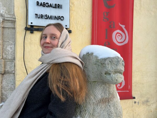 Kivist maailma kasvatamas