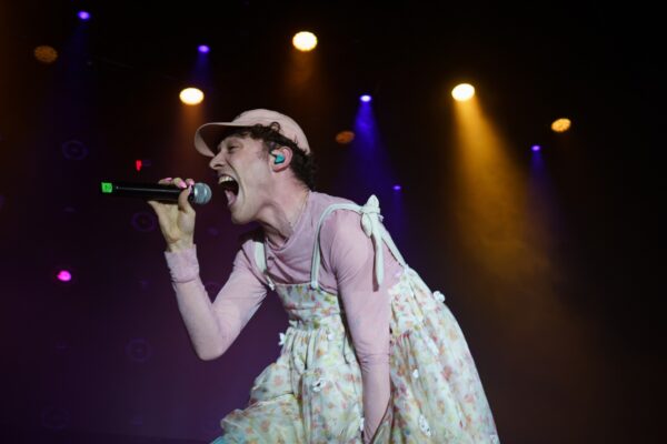 Eurovisioni moraalse näo päästmine on jäetud muusikute ja televaatajate õlule