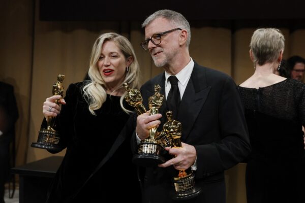 Võitlus jätkub sammhaaval, Oscaritega