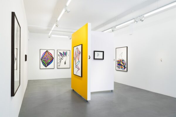 „Naiseliku kirjutuse“ proovitõmme