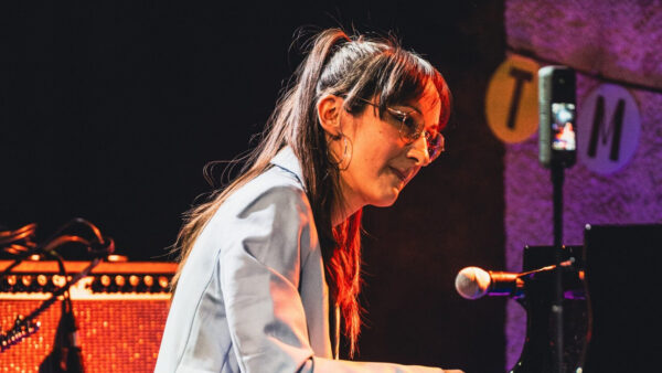 Flamenkokastmes Bach, udmurdi disko ja folgi j&otilde;ud