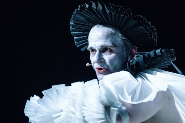 Shakespeare suvitab Poolas
