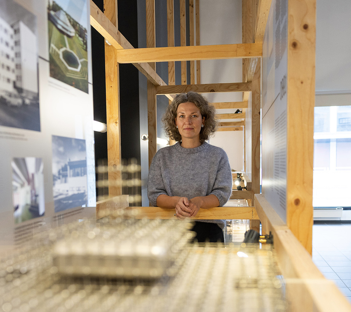 Pealelend – Karen Jagodin